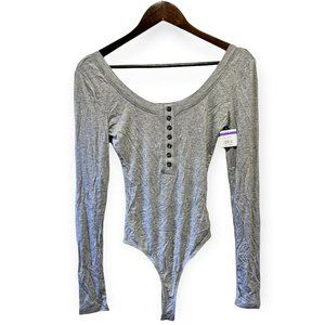 Lulus Women's Size S Long Sleeve Boat Neck Button Ribbed Bodysuit Heather Grey